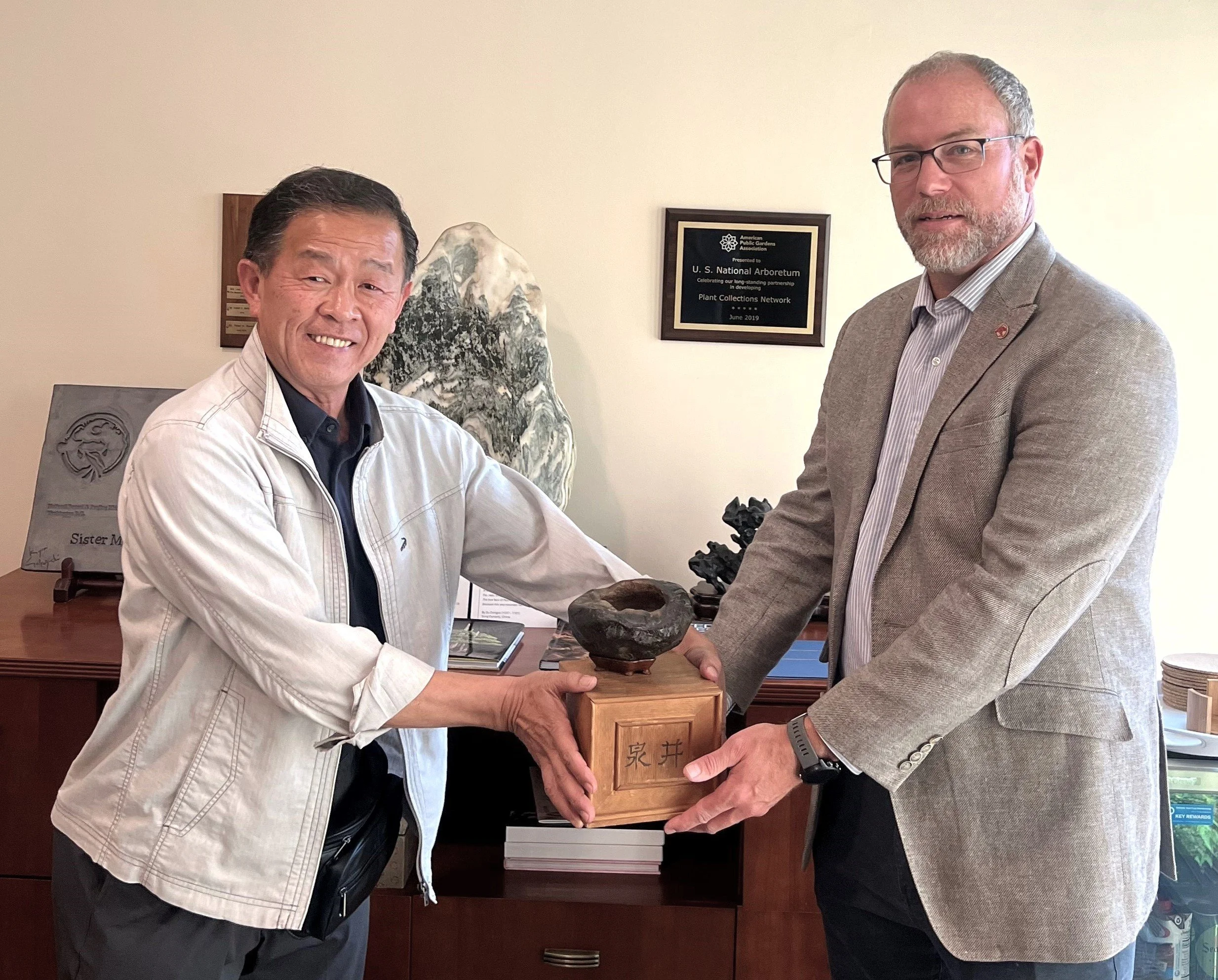 A Natural Treasure From the Abe River in Japan — National Bonsai